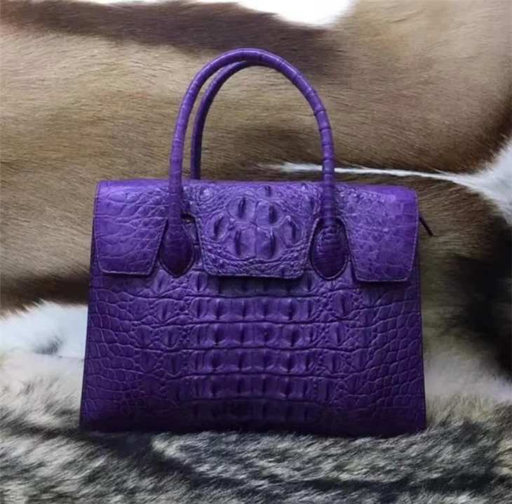 Emossed Synthetic PVC Crocodile Faux Leather Fabric For Bags And Shoes